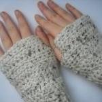 Crochet Gloves Fingerless Cream Fleck Arcylic Yarn..